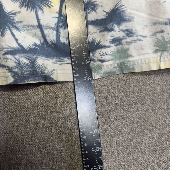 Men's Large Tropical Print Short Sleeve Button Up Pocket Shirt - Picture 9 of 14